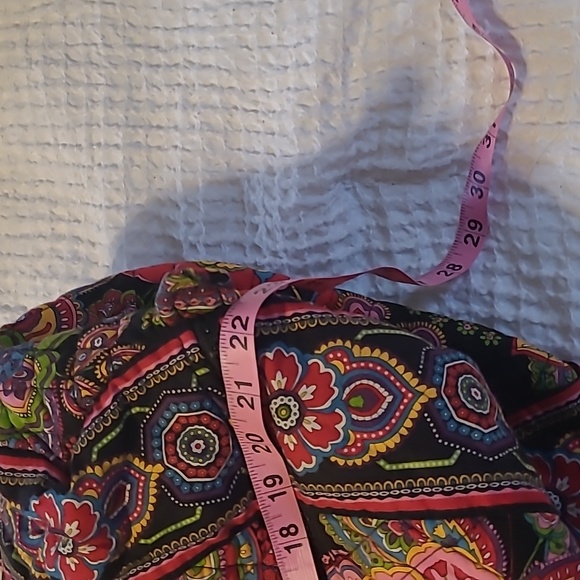 VERA BRADLEY TRAVEL BAG - Picture 4 of 6